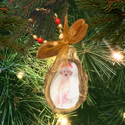 Holi-Dogs Yellow Lab Oyster Ornament